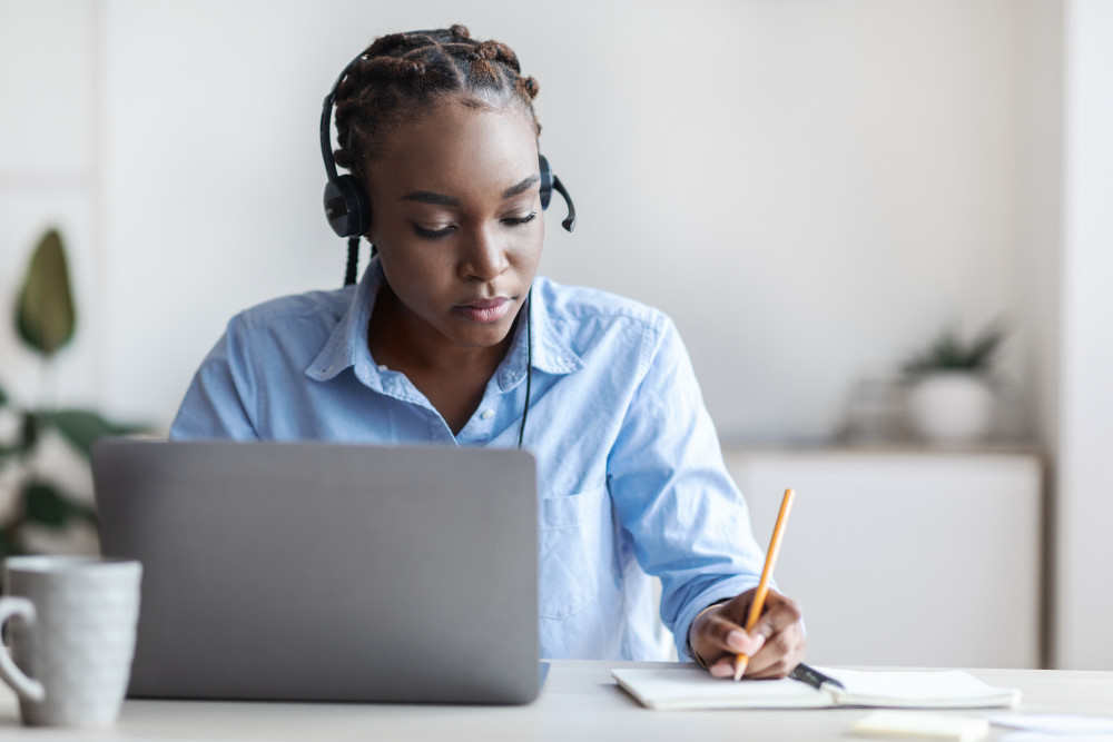 BTS Banque à distance : une formation adaptée aux besoins du secteur bancaire