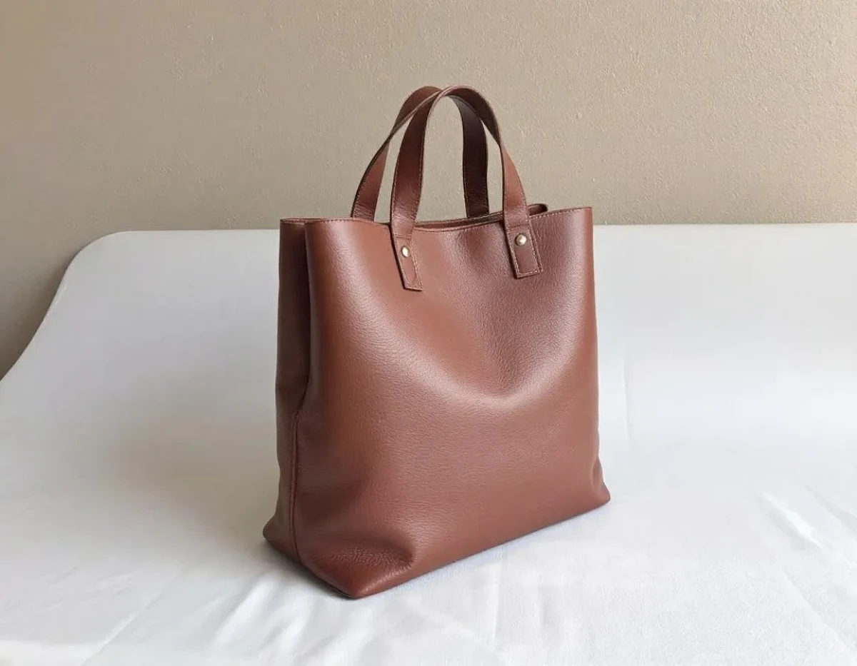 Sac bandoulière en cuir : tirer profit des marketplaces haut de gamme